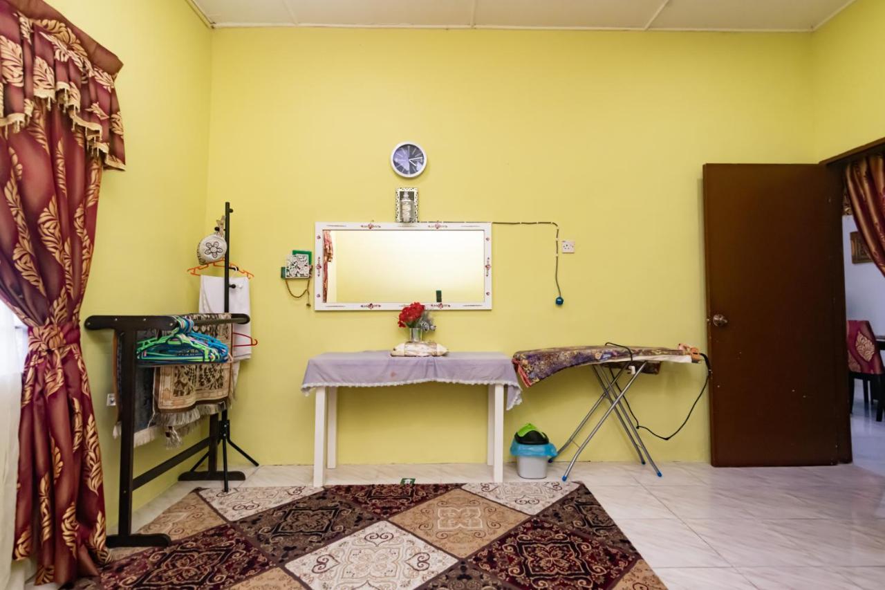 Tamu Nor Homestay Kuantan Exterior photo