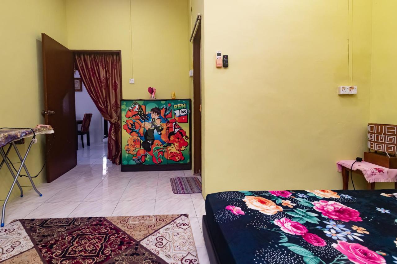 Tamu Nor Homestay Kuantan Exterior photo